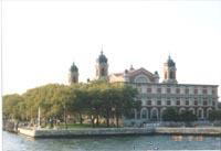 �G���X���̌��C�~�O���[�V����